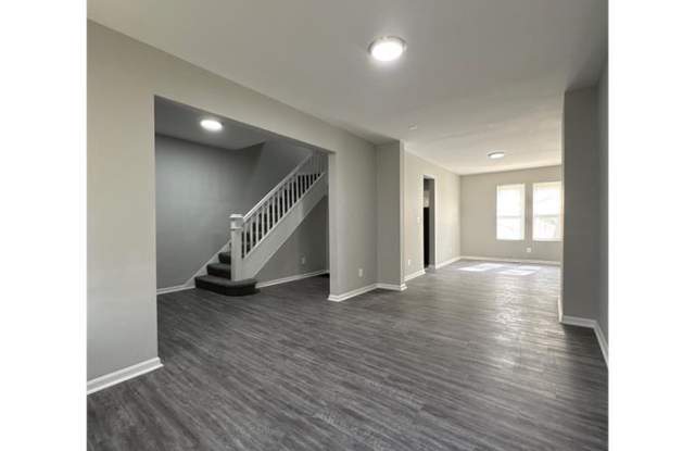 500 Edgewood Street photos photos