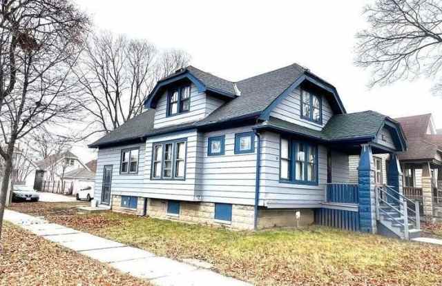 4668 N 29th St photos photos