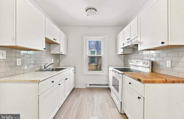 226 E 23RD Street Gallery 2