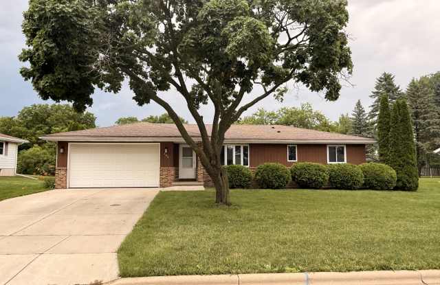 205 Hilltop Circle Gallery 1