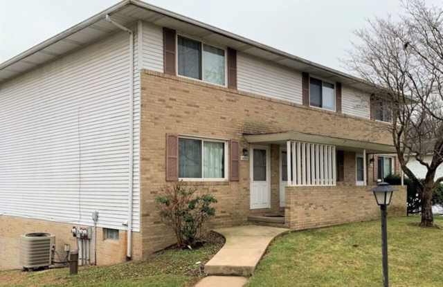 Large Two Bedroom Townhouse with Garage in Jackson School District photos photos
