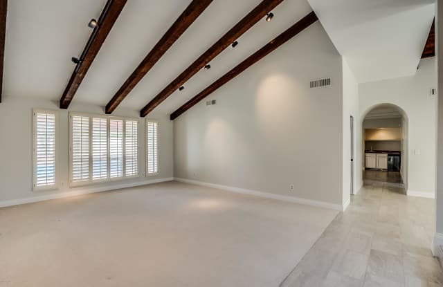 5344 E PARADISE Drive Gallery 3