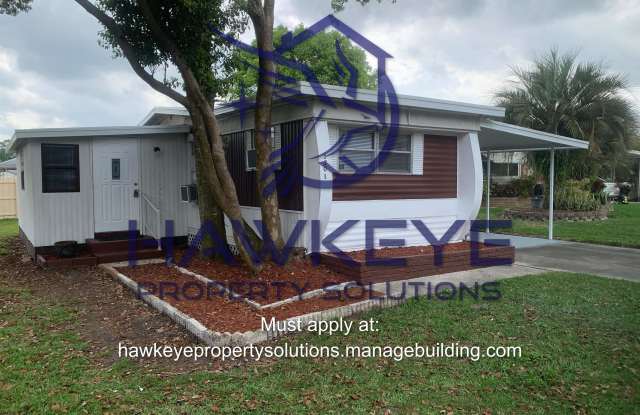 530 Skyline Drive East photos photos