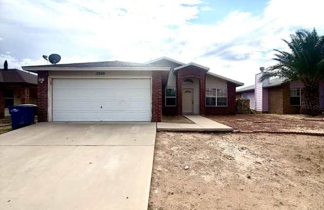 7529 PLAZA REDONDA Drive Gallery 1