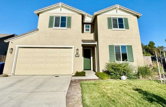 REDUCED! 5 Bedroom 3 Bath Home with Pool, pool services included - MUST SEE! photos photos