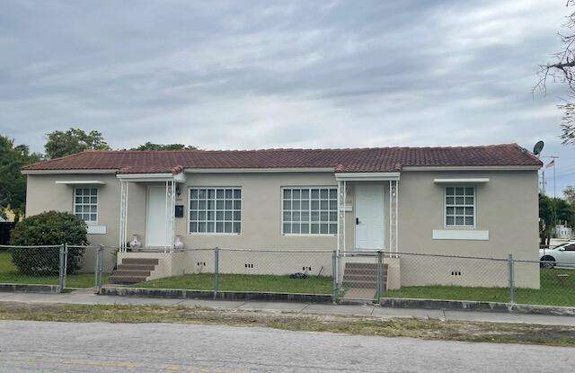 2802 Southwest 36th Avenue photos photos