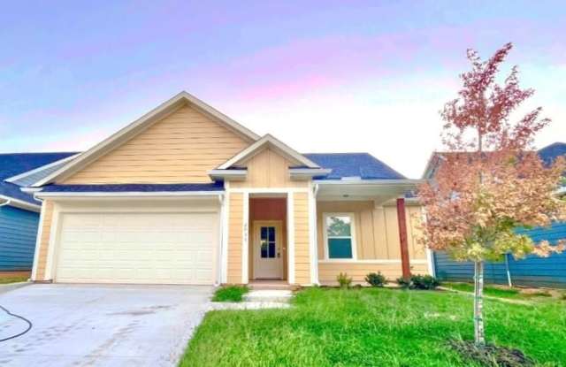 2109 Bluebonnet Avenue photos photos