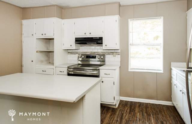 1011 Hillwood Drive Southwest Gallery 4