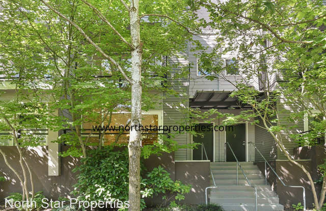 2327 NW Northrup St. #5 - 2327 Northwest Northrup Street, Portland, OR 97210
