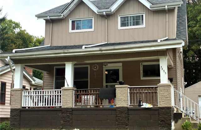 3535 Beldon Avenue unit: 1 photos photos