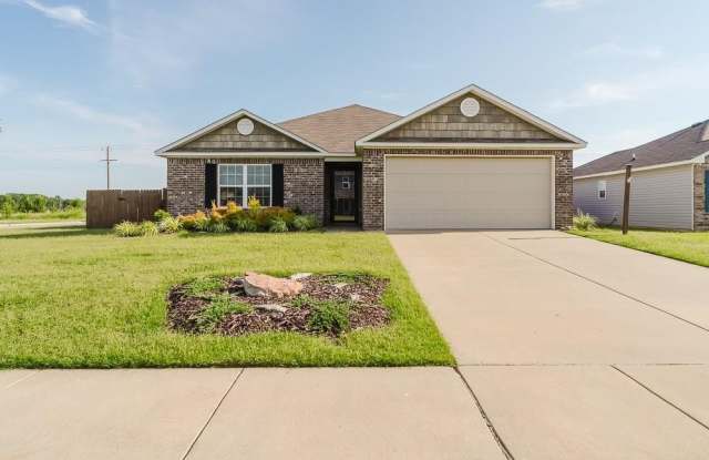 1670 Scotland  DR photos photos