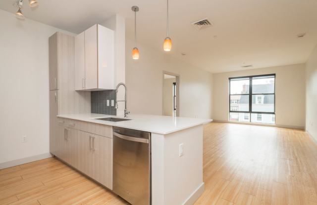 Top-notch and unique... photos photos
