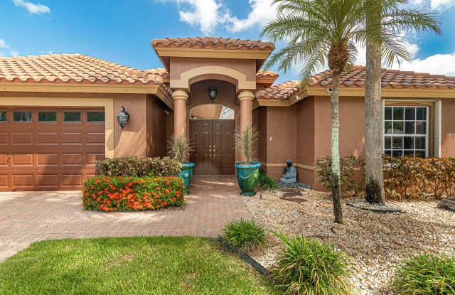 10599 SAINT THOMAS Drive Gallery 4