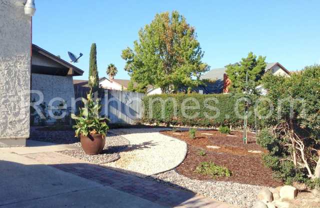 8976 Libra Drive Gallery 3