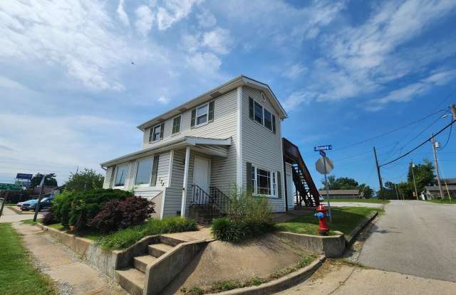 Large office space on East DeYoung, Marion. Gallery 1