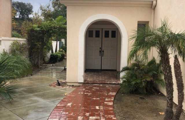 42 Blanco - 42 Blanco, Lake Forest, CA 92610