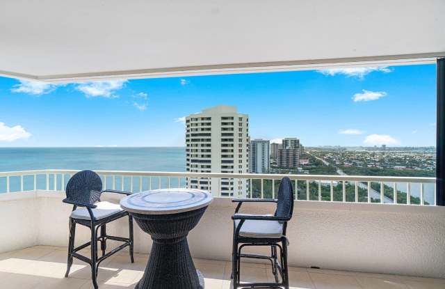 5080 N Ocean Drive Gallery 3