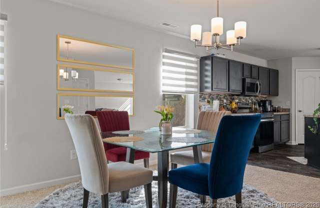 287 Hallow Oak Street photos photos