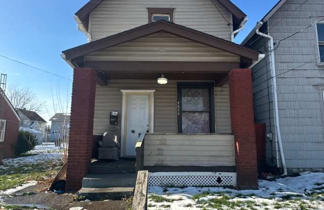 1511 Stark Avenue Southwest photos photos