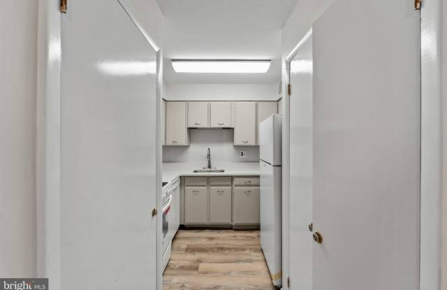159 DELAWARE Street Gallery 2