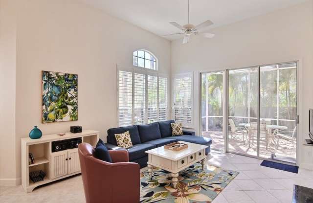 8785 Lakeside Boulevard Gallery 3