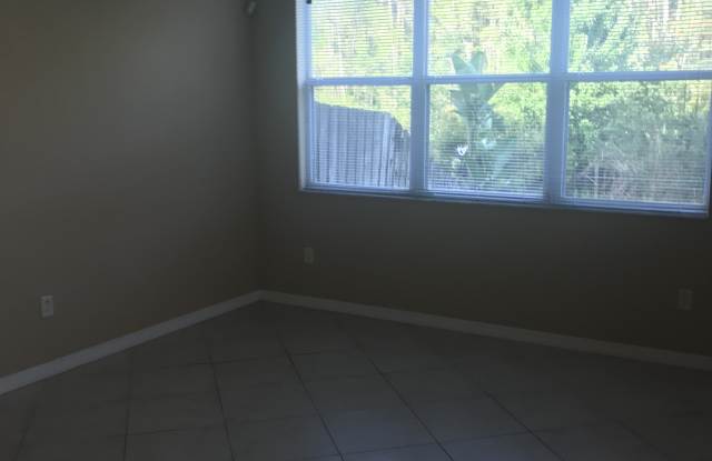 19239 Stone Hedge Dr photos photos
