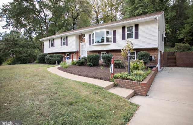 115 WOODLAND ROAD photos photos
