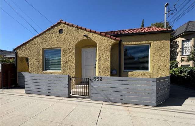 552 W 22nd photos photos