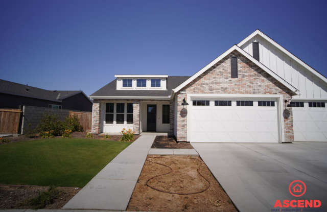 Newly Built Home with Solar in Gossamer Grove! photos photos