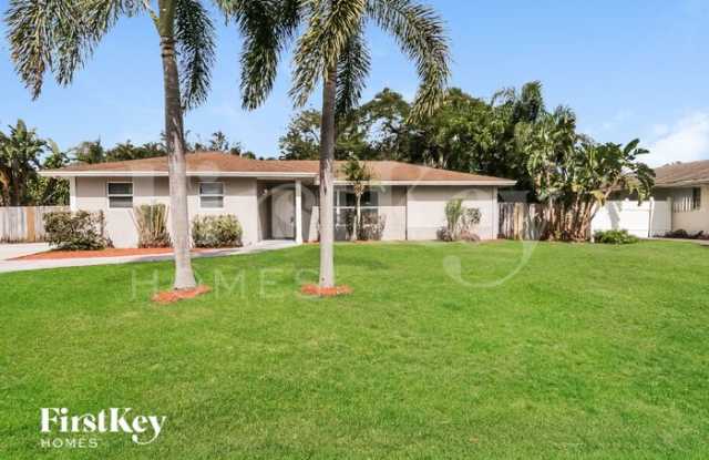 32 West Palm Avenue - 32 West Palm Avenue, Palm Beach County, FL 33467