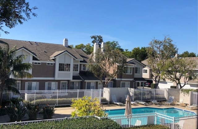 37 Christamon S - 37 Christamon South, Irvine, CA 92620