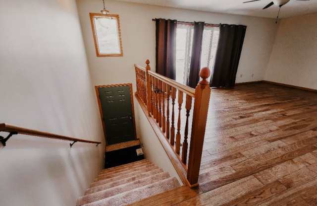 14332 Empire Ave, Apple Valley, MN 55124 Gallery 2