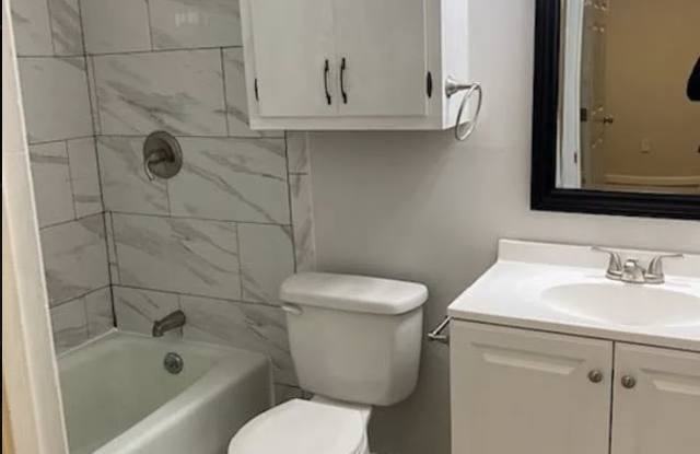 401 Castle Heights Road photos photos