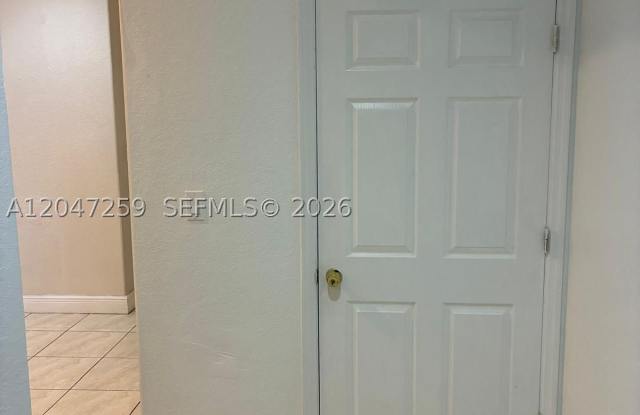10970 SW 237th Ln Gallery 4
