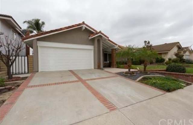 22602 Ledana - 22602 Ledana, Mission Viejo, CA 92691