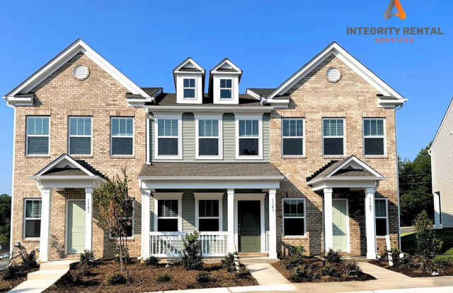 BEAUTIFUL 2 br 2.5 ba townhome, close to I-85, dining and shopping photos photos