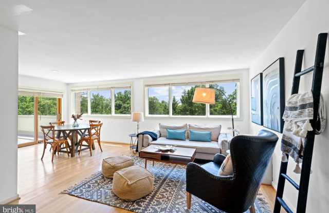 4720 CHEVY CHASE DRIVE photos photos