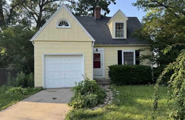 Move in bonus! Charming two story 2 bedroom home photos photos