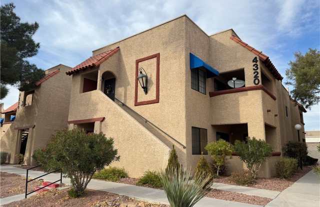 4320 Sanderling Circle Gallery 1