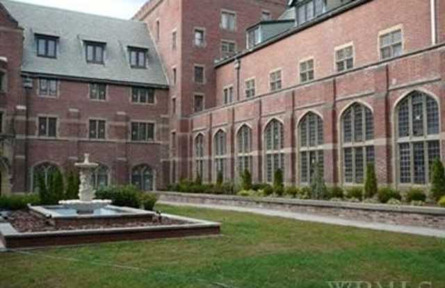 207 Chateau Rive Street unit: 207 photos photos