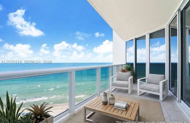 19333 Collins Ave photos photos