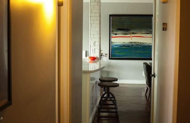 6521 E 2ND Street Gallery 4