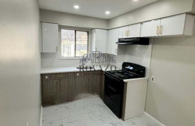 93 Mount Vernon Avenue - 93 Mount Vernon Avenue, Irvington, NJ 07111