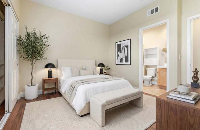 721 Hollowbrook ct photos photos