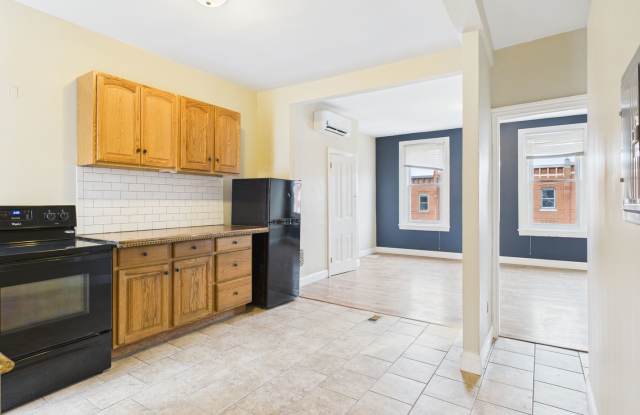 2914 Girard Ave photos photos