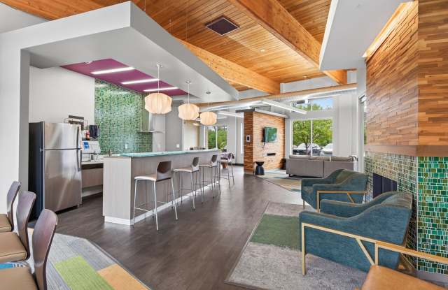 Shoreview Grand Gallery 4