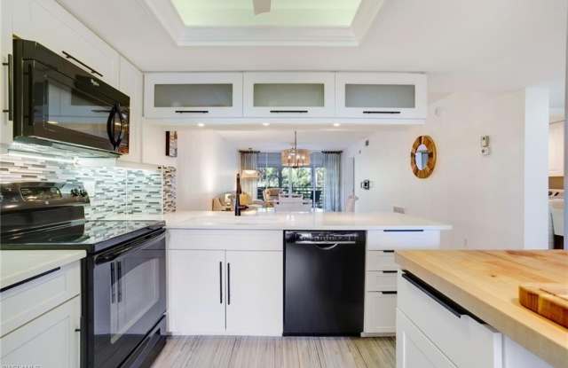 285 Naples Cove - 285 Naples Cove Drive, Collier County, FL 34110