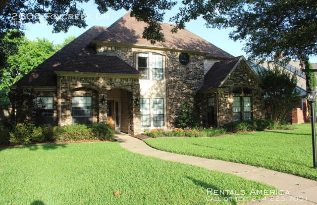 2608 Foxcreek Dr - 2608 Foxcreek Dr, Richardson, TX 75082