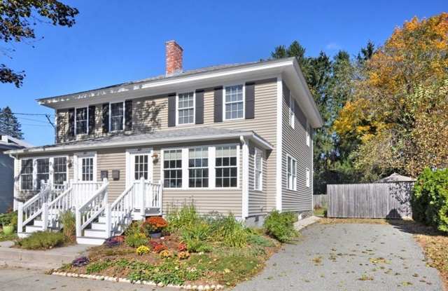 Remodeled 2-Bedroom Townhouse in Maynard Gallery 1