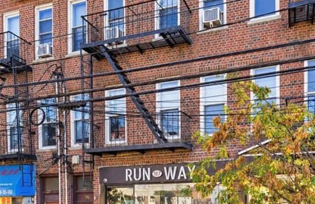 76 Avenue U Gallery 1